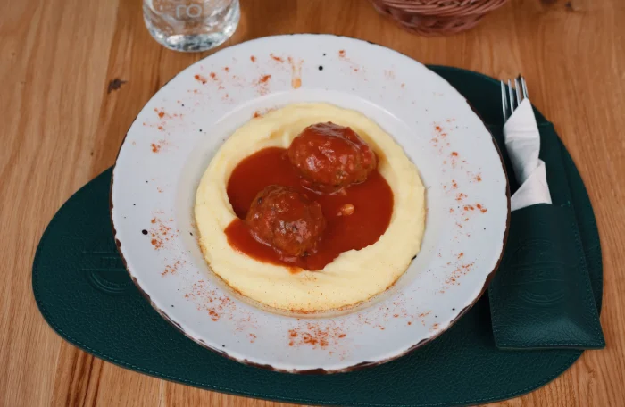 Ćufte u paradajz sosu